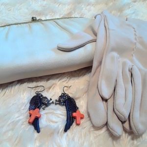 Black Goth Wing and Skull Hanging Earrings